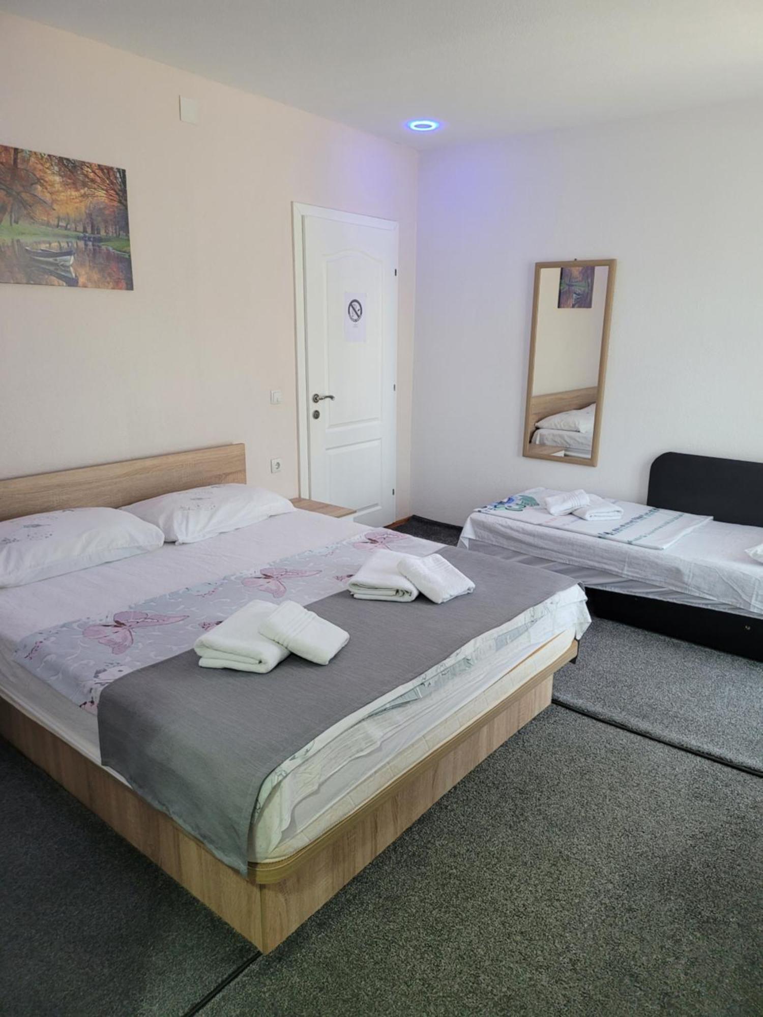 Villa Deea Ohrid Esterno foto