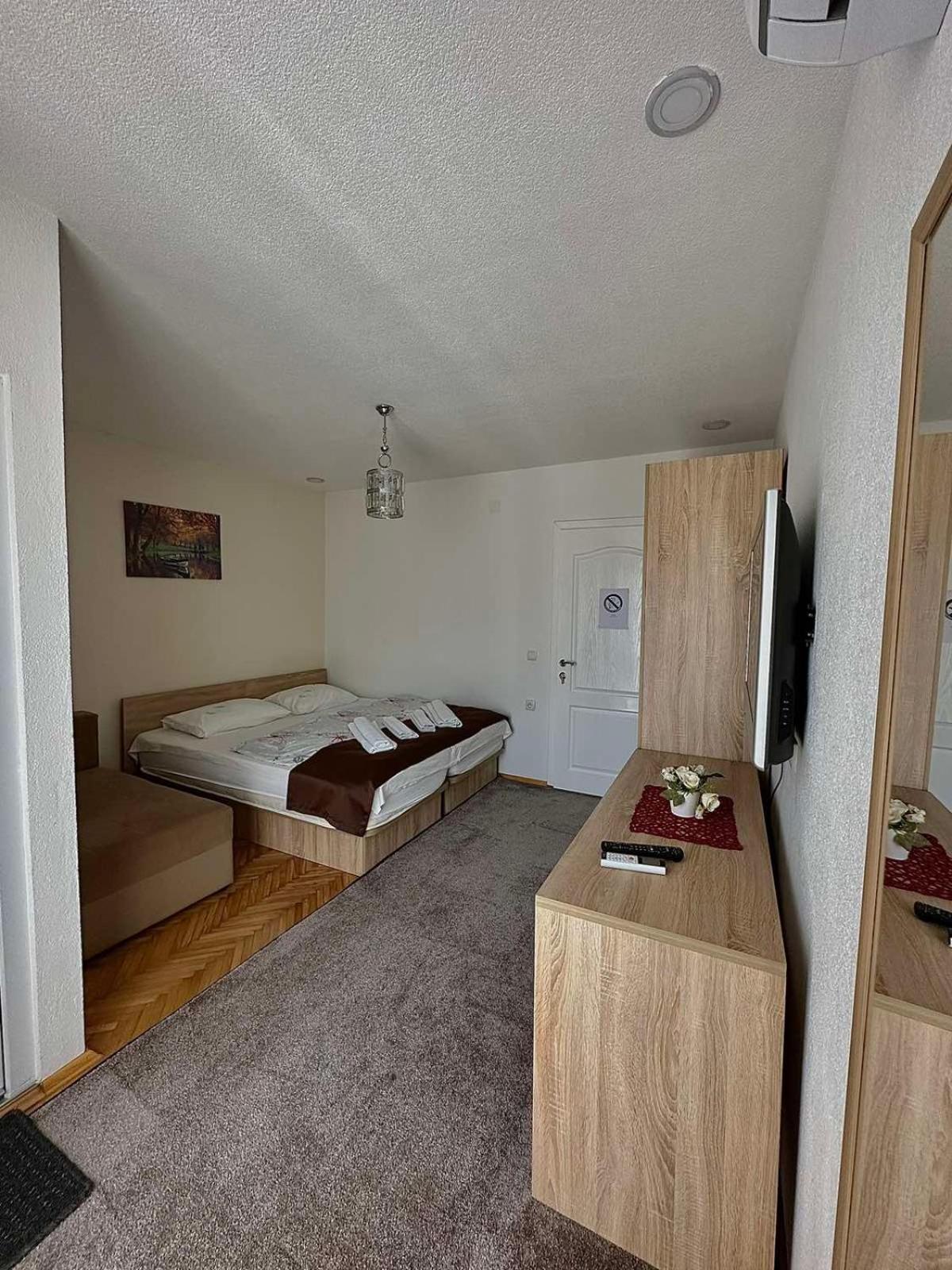 Villa Deea Ohrid Esterno foto