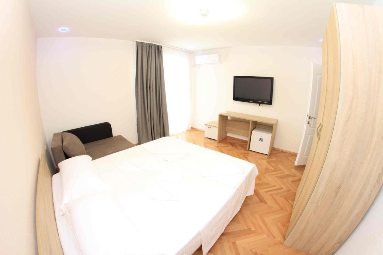 Villa Deea Ohrid Esterno foto